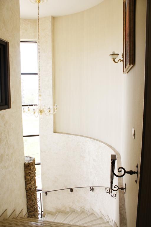 Hotel Papion Букурещ Екстериор снимка