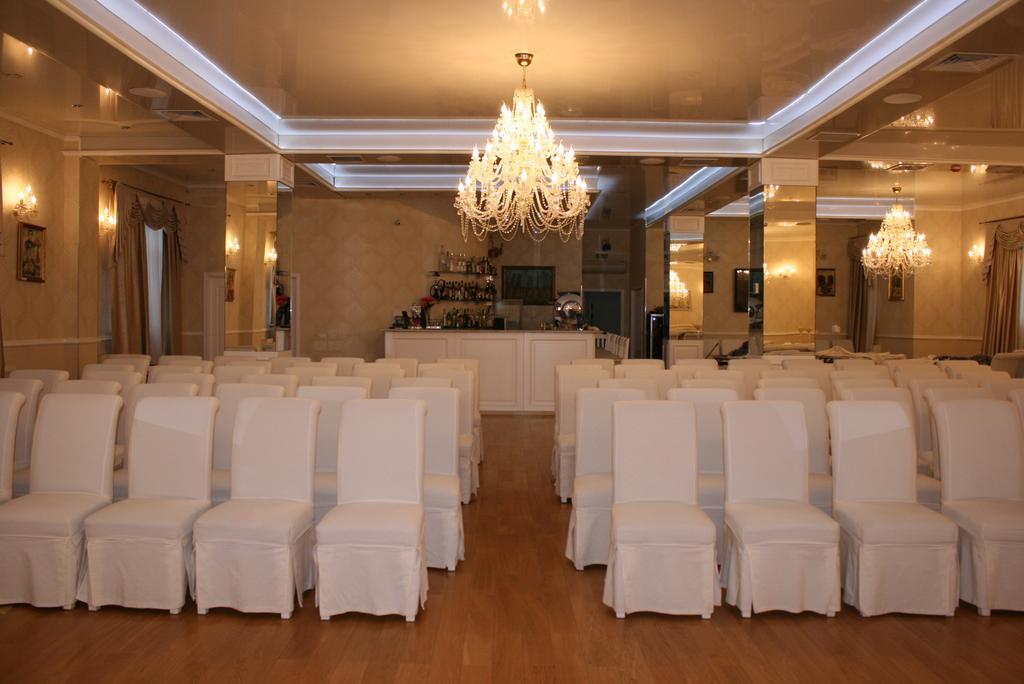 Hotel Papion Букурещ Екстериор снимка