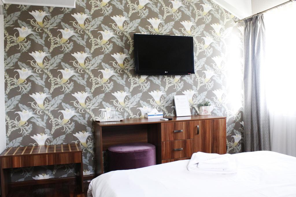 Hotel Papion Букурещ Екстериор снимка