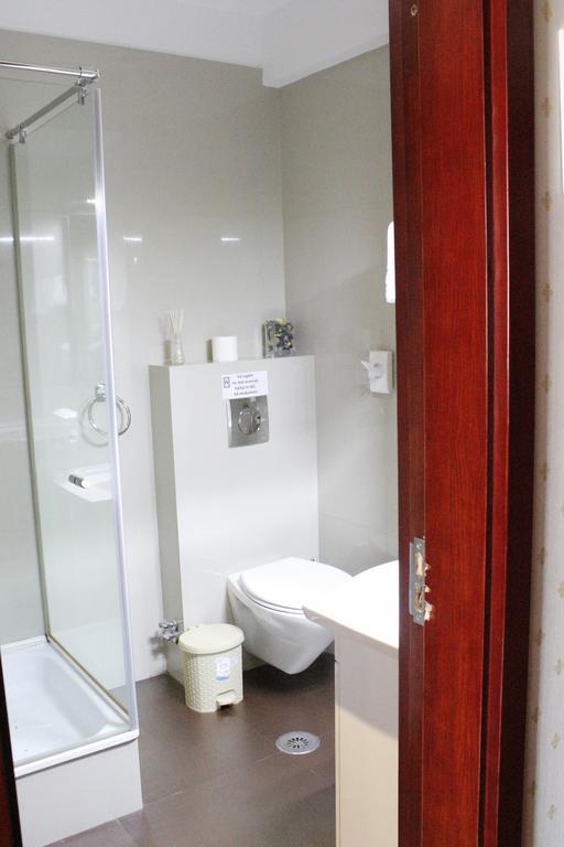 Hotel Papion Букурещ Екстериор снимка